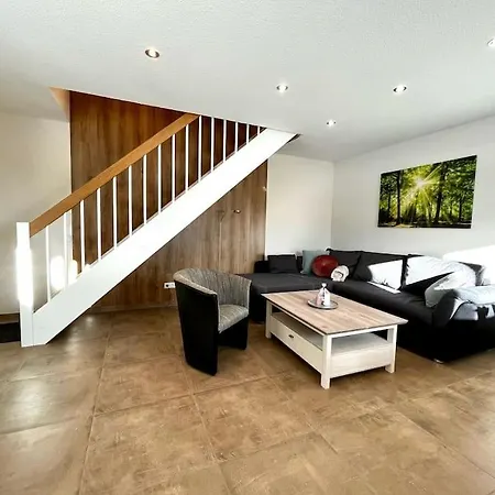 Leni Bettwaesche Handtuecher Inkl * هاسلفيلد